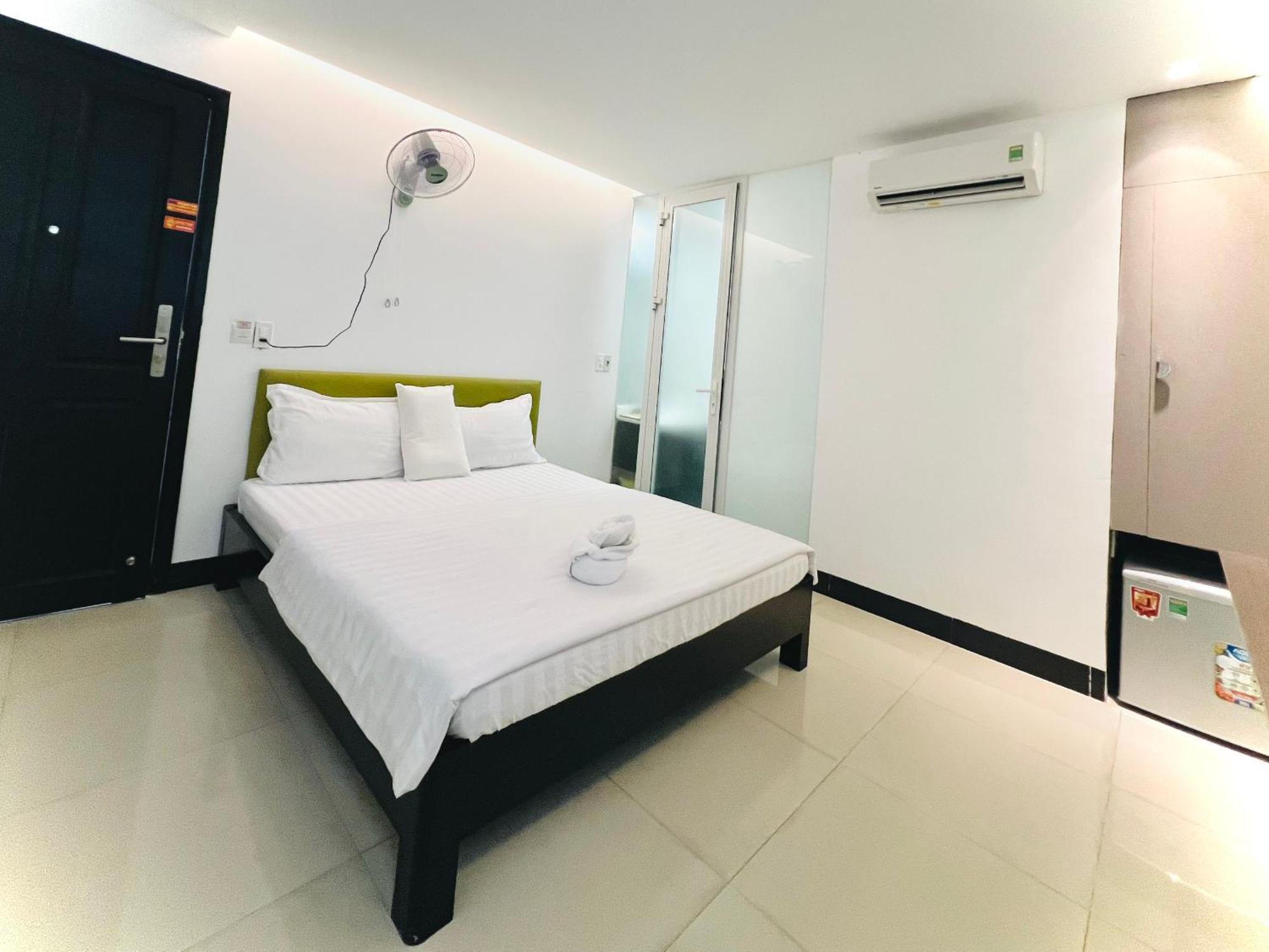 Holiday Hotel Da Nang